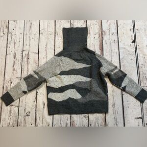 John + Jenn Gray and Cream Knit Sweater